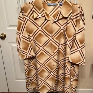 Men’s Casual Short Sleeve Shirt Size Large